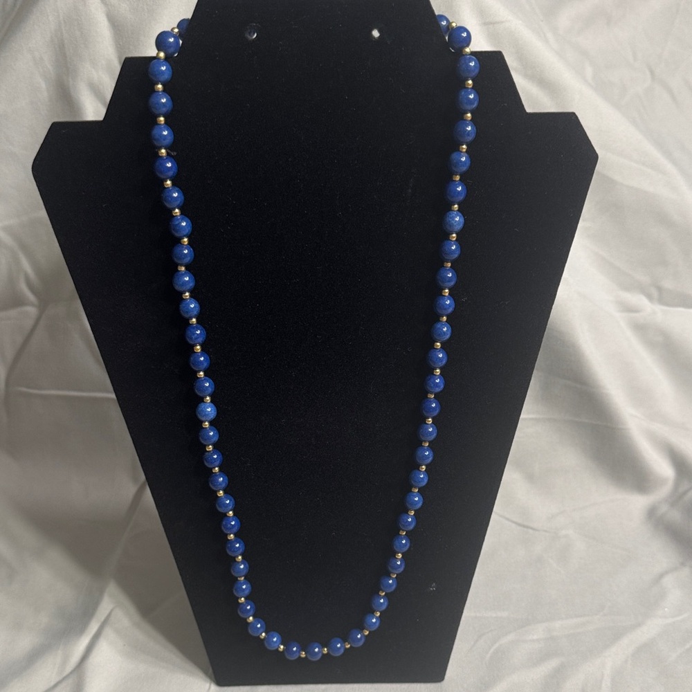 Elegant Blue Beaded Necklace